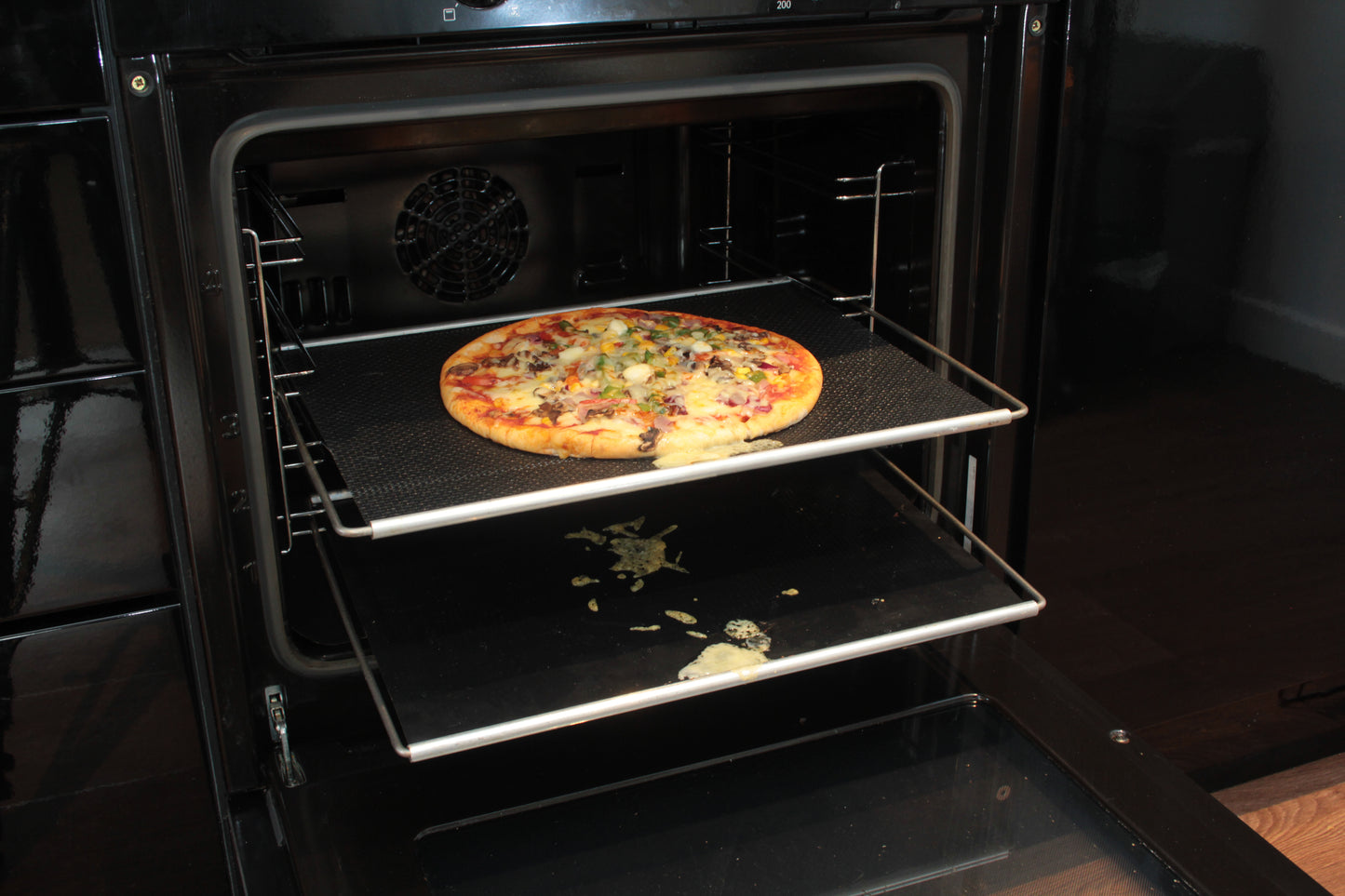 Extendable Oven Shelf - liner